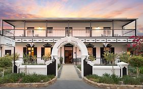 Swartberg Hotel, Cork Tree Collection